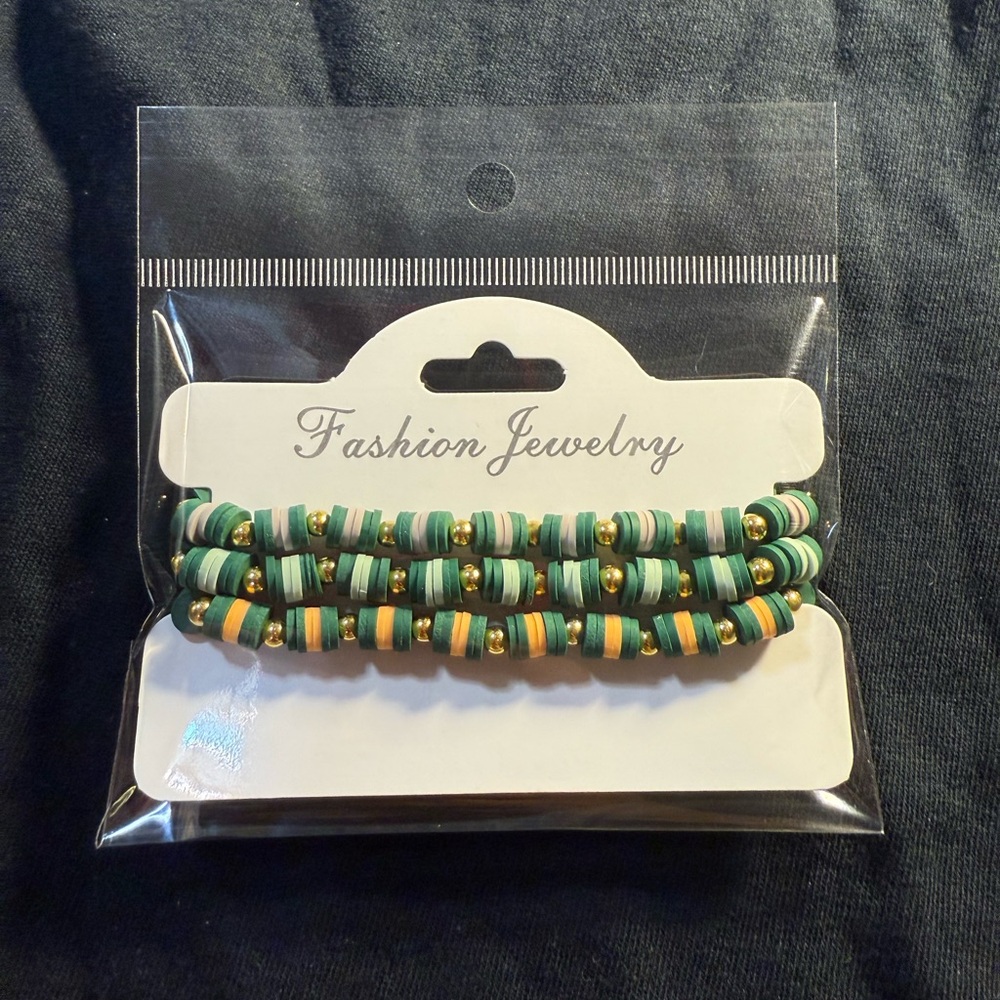 🐠 Chic Green  and Gold stretchy Bracelet Set